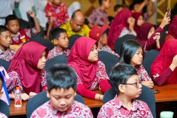 Pelajar SD mengikuti Workshop Literasi Digital (Dok : Ist)