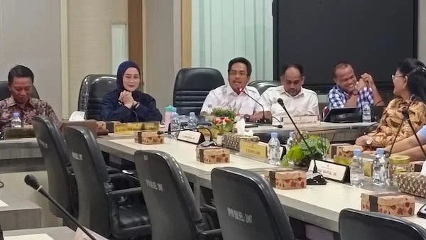 Suasana RDP Komisi B DPRD Sulsel Soal Lokasi PSEL Makassar (Dok: KabarMakassar).