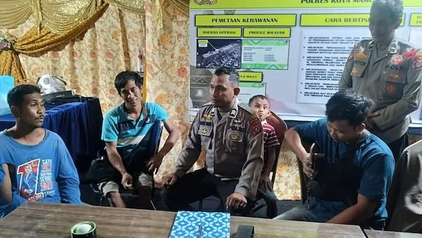 Tiga pria yang terlibat perkelahian saat diamankan di PosPam Ops Ketupat(dok:ist)