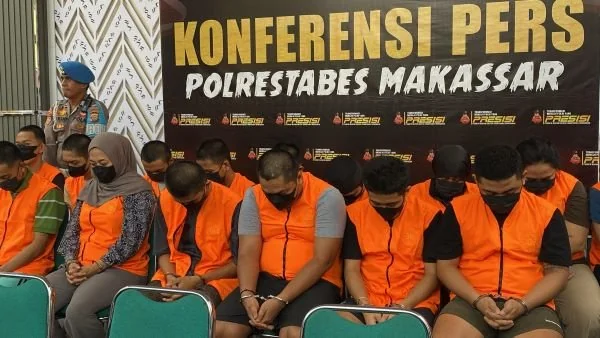 Konferensi pers penangkapan puluhan pengedar sabu di Kota Makassar, oleh Polrestabes Makassar (Dok: Atri KabarMakassar)