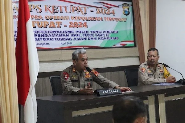Kapolres Jeneponto, AKBP Budi Hidayat saat memimpin Rapat Pra Operasi Ketupat 2024 (Ist).