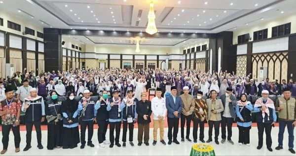 Jemaah haji Kloter 18 Embarkasi Makassar (Dok : Ist).