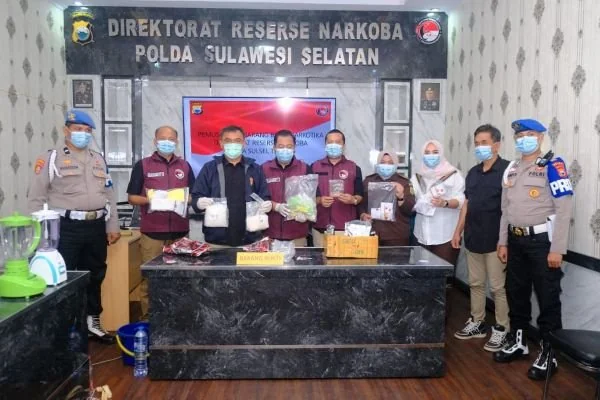 Pemusnahan narkotika oleh Polda Sulsel (Dok: Ist).