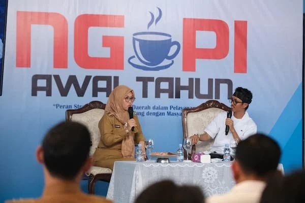 Bupati Gowa, Sitti Husniah Talenrang Menjadi Narasumber dalam Dialog Publik (Dok: Ist).