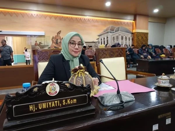 Anggota DPRD Kota Makassar Umiyati dari Fraksi PPP, (Dok: Sinta KabarMakassar).