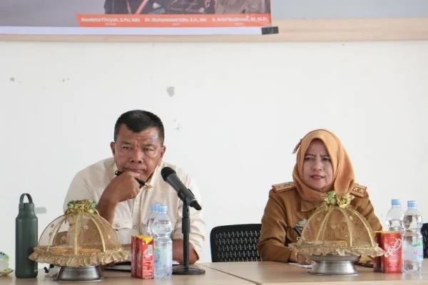 Bupati Bulukumba Andi Muchtar Ali Yusuf membuka Bimtek Peningkatan Kapasitas TKSK dan SLRT (Dok : Ist).