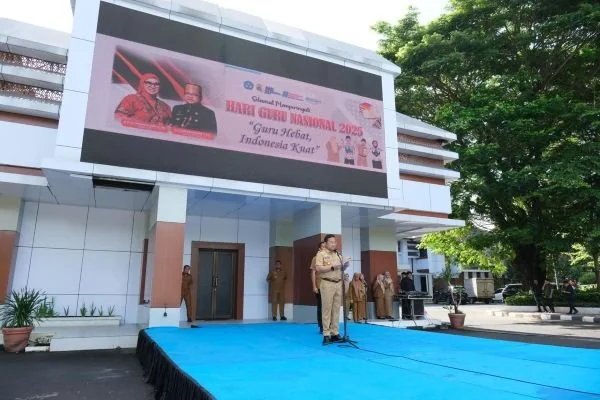 Wakil Bupati Gowa, Darmawangsyah Muin, saat Upacara HGN, (Dok: Ist).