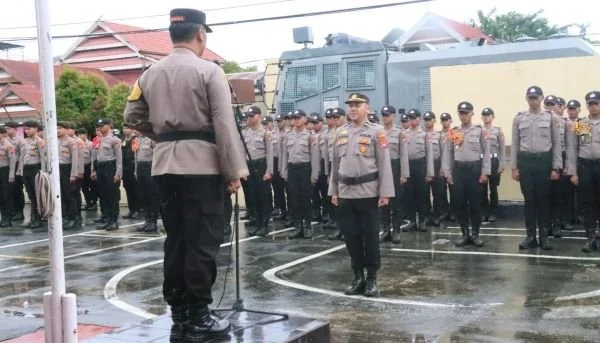 Penerimaan siswa Diktukba Polri SPN Polda Sulbar 2024 di Mapolresta Mamuju.