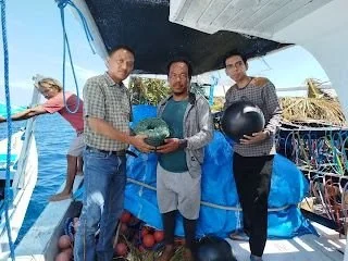 Penyerahan Rumpon Kepada Nelayan Dipulau Liuakang loe ist