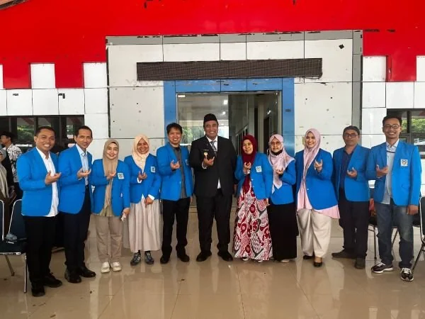 Universitas Fajar (Unifa) turut hadir dalam Upacara Peringatan Hari Guru Nasional (HGN) 2025 dan HUT ke-80 Persatuan Guru Republik Indonesia (PGRI) tingkat Kabupaten Maros. Dok. Ist