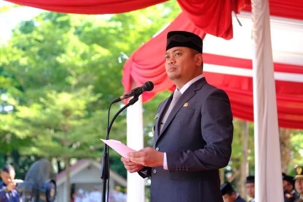 Bupati Gowa, Adnan Purichta Ichsan saat menjadi Inspektur Upacara pada Peringatan Hari Sumpah Pemuda Ke-96 Tahun 2024 (Dok : Ist).