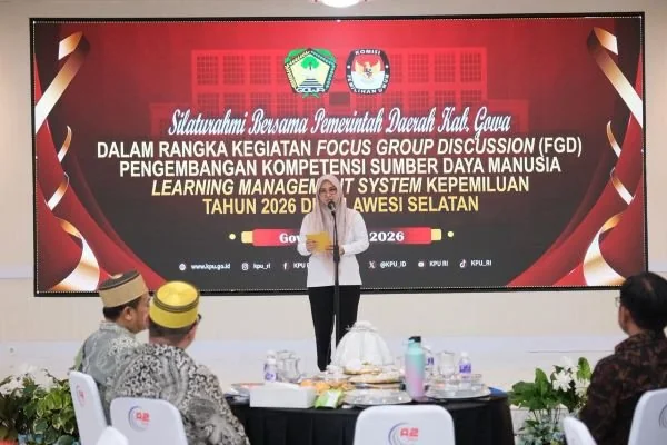Bupati Gowa, Sitti Husniah Talenrang membuka FGD Pengembangan Kompetensi Sumber Daya Manusia berbasis LMS, (Dok: Ist)