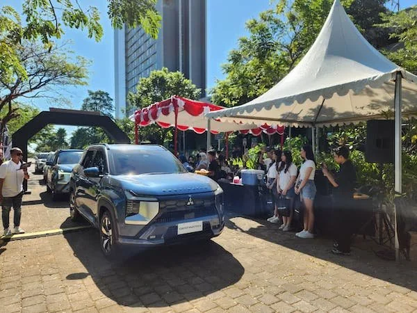 Gathering serta test drive Mitsubishi Destinator (Dok: Ist)