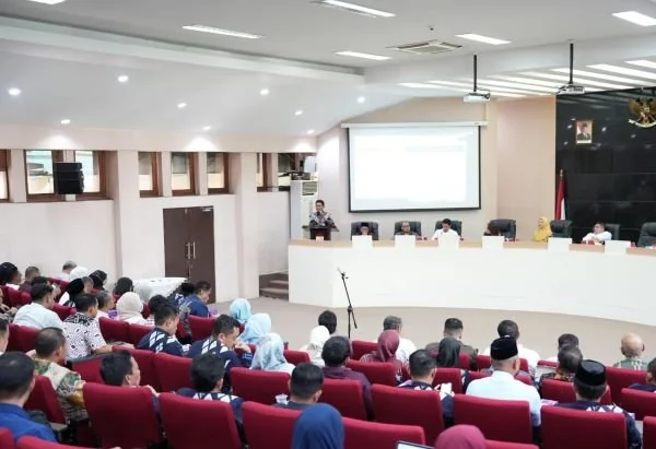 Rapat koordinasi pengelolaan sampah (Dok: KabarMakassar).