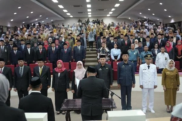 Pelantikan Pejabat Struktural (Dok: Sinta KabarMakassar).