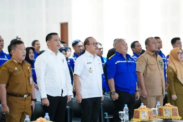 Gubernur Sulbar Suhardi Duka saat launching program Tagana masuk sekolah (Dok : Ist).