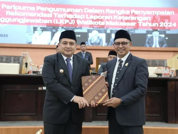 Wali Kota Makassar Munafri Arifuddin dalam rapat paripurna (Dok : Ist).
