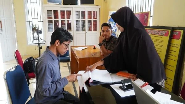 Uji petik Bawaslu Luwu Timur yang dilakukan di sejumlah desa (Dok : Ist).