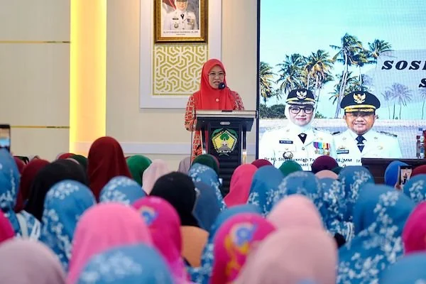 Bupati Gowa, Sitti Husniah Talenrang saat menghadiri Halal Bihalal dan Sosialisasi Cegah Kawin Anak dan Stunting (Dok: Ist).