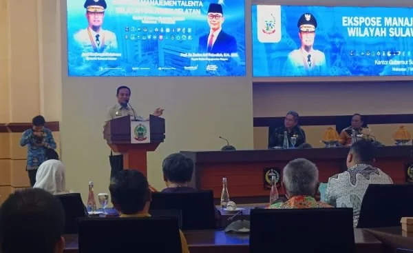 Gubernur Sulsel Andi Sudirman Sulaiman pada kegiatan expose Manajemen Talenta Instansi Pemda se-Sulsel bersama Badan Kepegawaian Negara (dok. Syamsi/KabarMakassar)