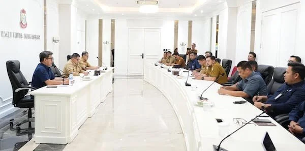 Audiensi Jajaran PDAM Parkir Kota Makassar Bersama Wali Kota Makassar Munafri Arifuddin (Dok: KabarMakassar).