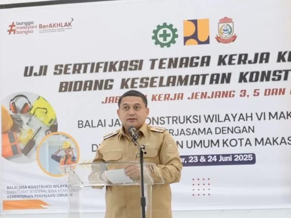Wali Kota Makassar Munafri Arifuddin, saat Sambutan di Pembekalan Teknis dan Uji Sertifikasi Tenaga Kerja Konstruksi (Dok: Ist).
