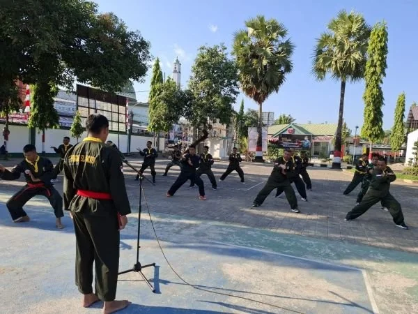 Latihan pencak silat militer (Dok: Ist)