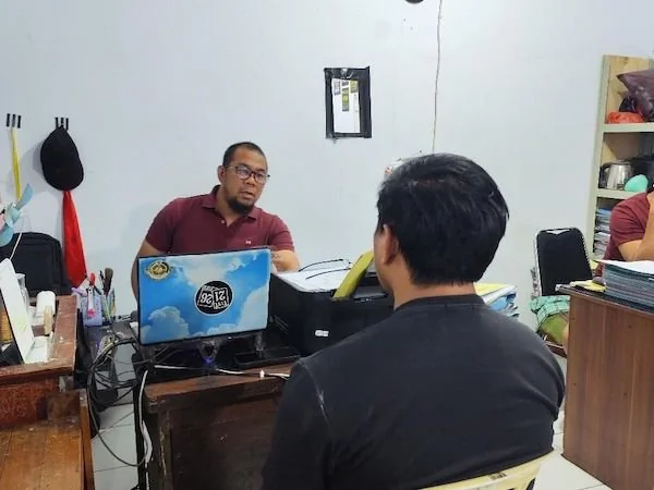 pelaku saat diinterogasi pihak kepolisian (Dok: Ist)