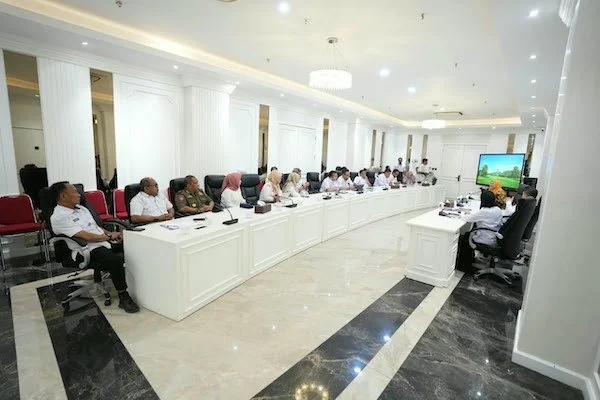Rapat KPK dan Wali Kota Makassar Munafri Arifuddin Bahas Pengelolaan MBG di Makassar (Dok: Ist).