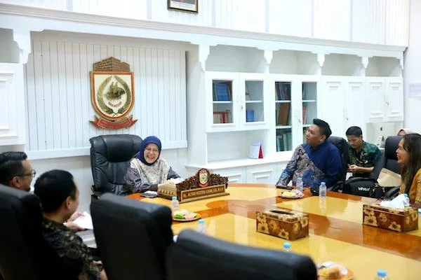 Wakil Wali Kota Makassar Aliyah Mustika Ilham saat Audiensi dengan PT Equity Life Indonesia, (Dok: Ist).