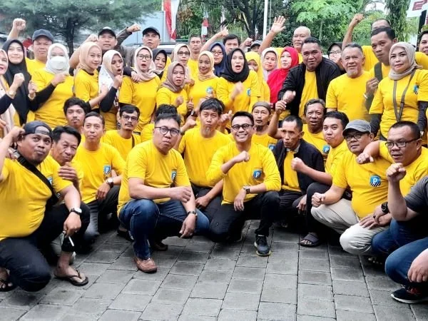 Perumda Parkir Makassar Raya melaksanakan kegiatan kerja bakti. Dok. Ist