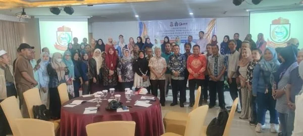 Kanwil Kemenkum Sulsel  menjadi narasumber dalam kegiatan Implementasi Penyelenggaraan Bantuan Hukum Kepada Lembaga Kemasyarakatan Kelurahan (Dok : Ist).