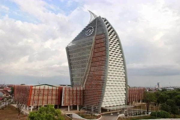 Kampus Universitas Negeri Makassar (UNM).