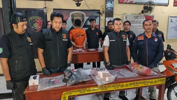 Barang Bukti Dan Pelaku Kejahatan Tunggal