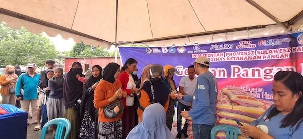 Pasar murah Pemprov Sulbar diserbu masyarakat (dok:Ist)