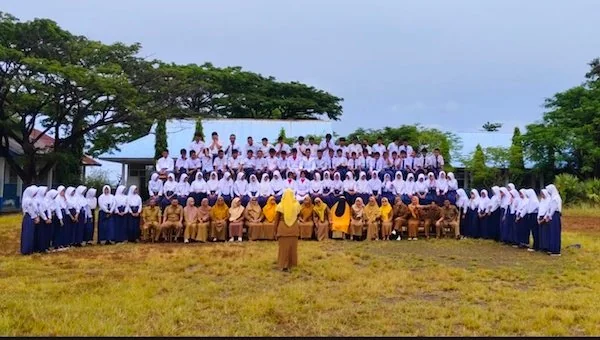 Momen Haru di SMPN 1 Arungkeke: Satu Bingkai Foto, Sejuta Kenangan Siswa Kelas 9