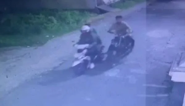 Aksi Begal Pelaku Terekam CCTV. (Dok: Ist)