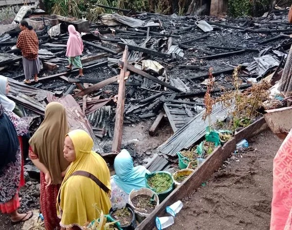 Kondisi rumah Sama Daeng Situju usai dilalap si jago merah