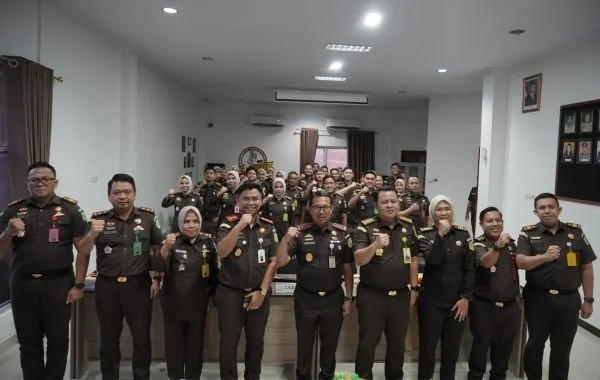 Kunjungan kerja Kajati Sulsel di Kejari Jeneponto (Dok: Ist)