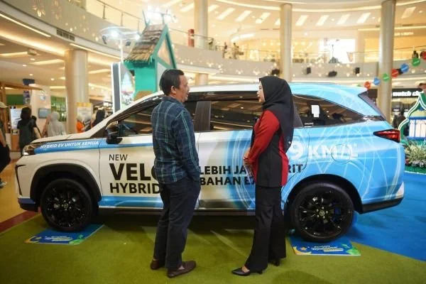 Kalla Toyota hadirkan kendaraan hybrid, mudahkan mobilitas pelanggan (Dok: Ist)
