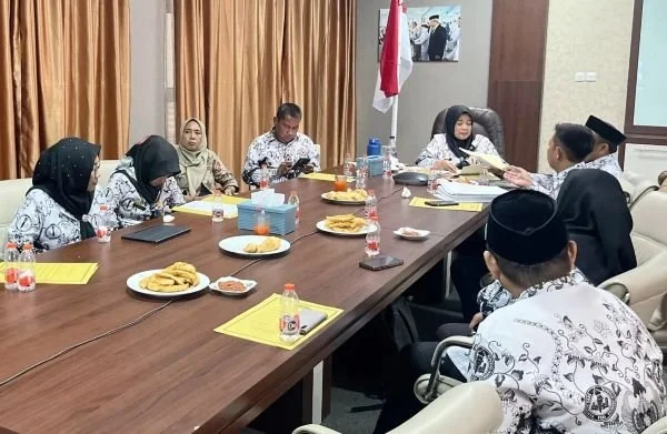 Rapat koordinasi pelaksanaan Rangkaian HUT ke-80 PGRI Sulsel. Dok. Ist