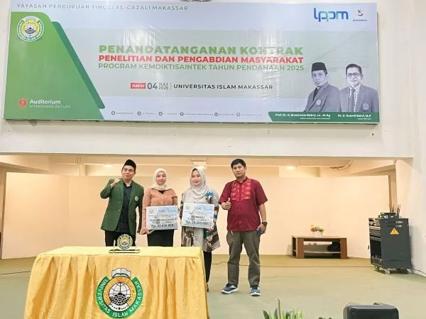 Penandatanganan hibah Penelitian dan Pengabdian kepada Masyarakat (PDP) tahun 2025 dari Kemendiktistek (Dok : Ist).