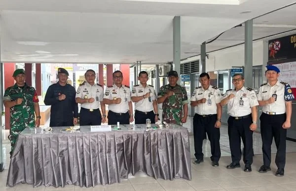 Kakanwil Ditjenpas Sulsel Razia Lapas dan Rutan Makassar. (Dok: Ist)