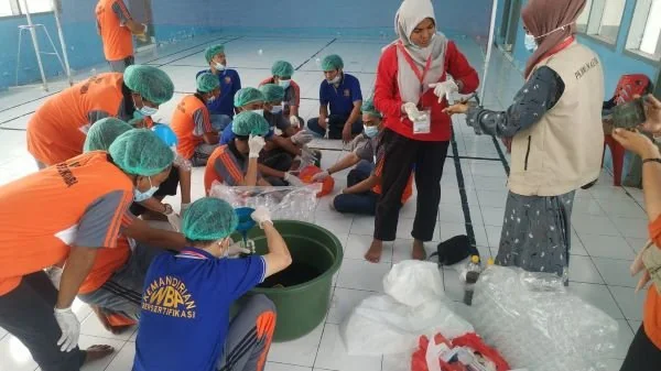 Lapas Kelas IIA Bulukumba dalam program kemandirian Warga Binaan menggelar pelatihan kemandirian membuat  sabun cuci untuk memberdayakan Warga Binaan, Selasa (5/3).
