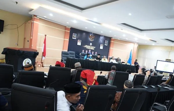 Suasana RDP lanjutan Komisi D DPRD Sulsel, Bahas Perbedaan Data antara Pihak GMTD dan Pemerintah Daerah, terkait Pembagian Dividen tahun 2021–2023, (Dok: KabarMakassar).
