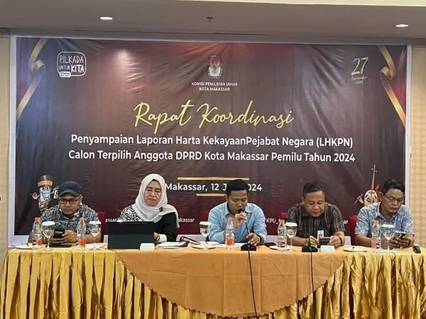KPU Makassar melaksanakan Rapat Koordinasi Penyampaian LHKPN Calon Terpilih anggota DPRD Kota Makassar pada Jumat (12/7) di Hotel Best Western (Dok : Ist).