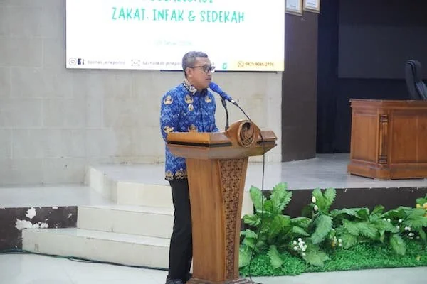 Bupati Jeneponto, H. Paris Yasir saat membuka sosialisasi Zakat, Infak dan Sedekah di Ruang Pola Kantor Bupati. (Ist).