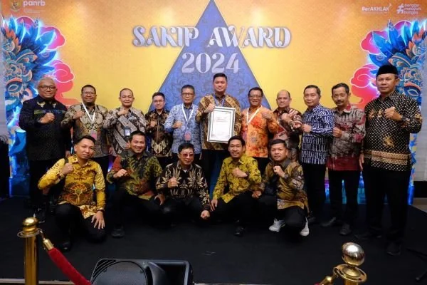 Pemkab Gowa menerima Penghargaan Hasil Evaluasi Sistem Akuntabilitas Kinerja Instansi Pemerintah (SAKIP) Tahun 2024 (Dok : Ist).