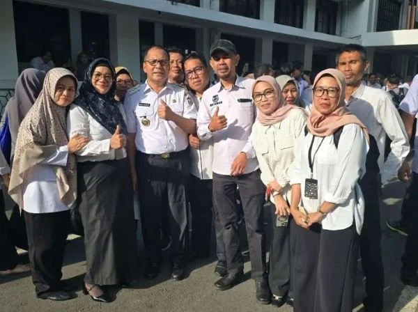 Perumda Parkir Makassar  dan Wali Kota Makassar, Danny Pomanto (Dok : Ist).
