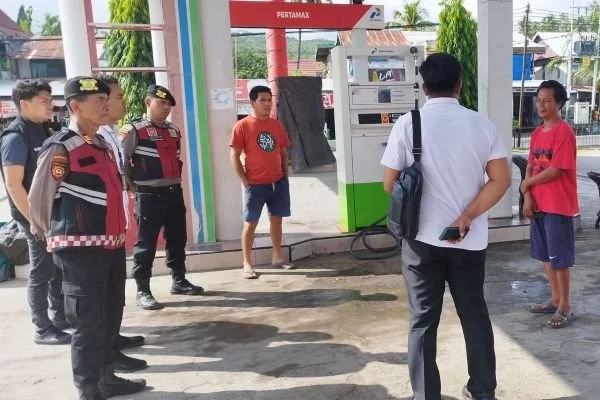 Pemantauan terhadap distribusi bahan bakar minyak di Kepulauan Selayar (Dok : ist).